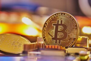 Dự trữ Bitcoin và cuộc đua tại Hoa Kỳ